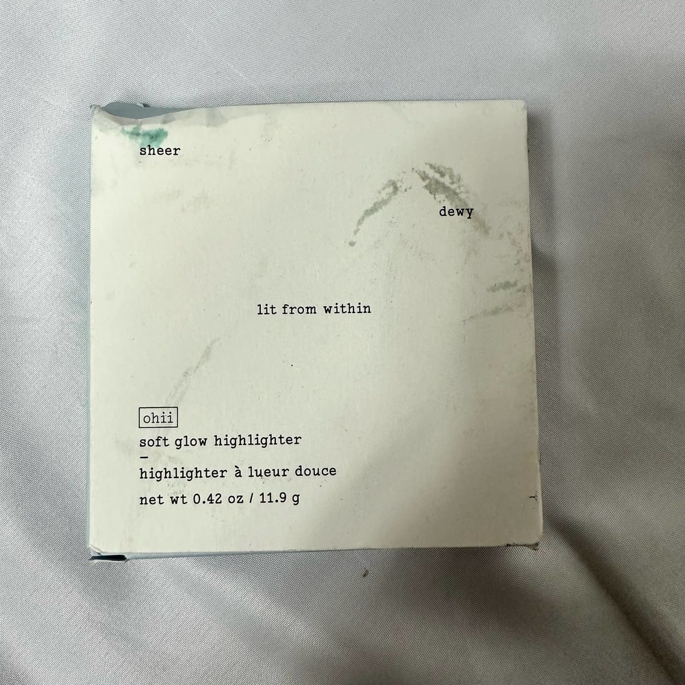 🚫SOLD🚫 Host Pick 💫  NWT ohii soft glow highlighter - sheer- dewy -gold charge - Picture 2 of 10